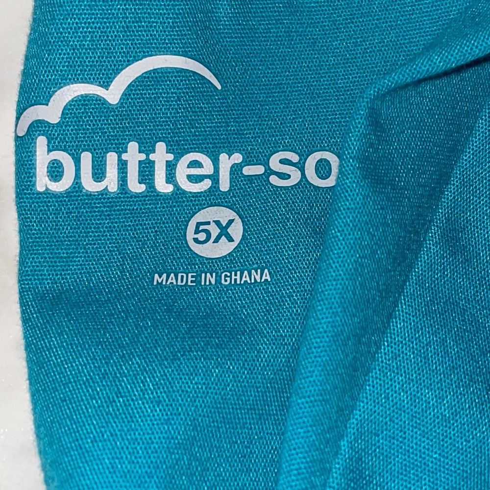 Women’s scrubs